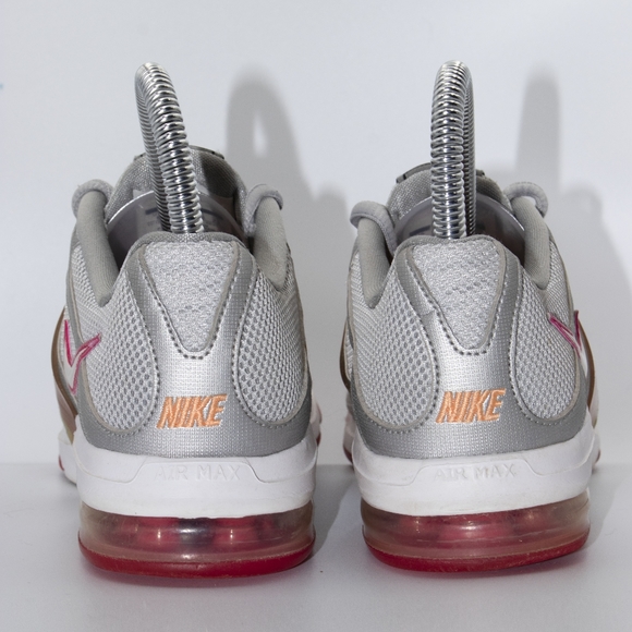 Nike Air Max - Picture 3 of 5